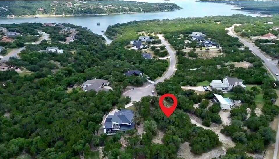 1.5 Acres of Residential Land for Sale in Jonestown, Texas