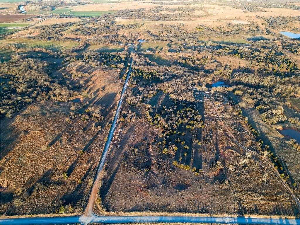 1.5 Acres of Land for Sale in Lindsay, Oklahoma