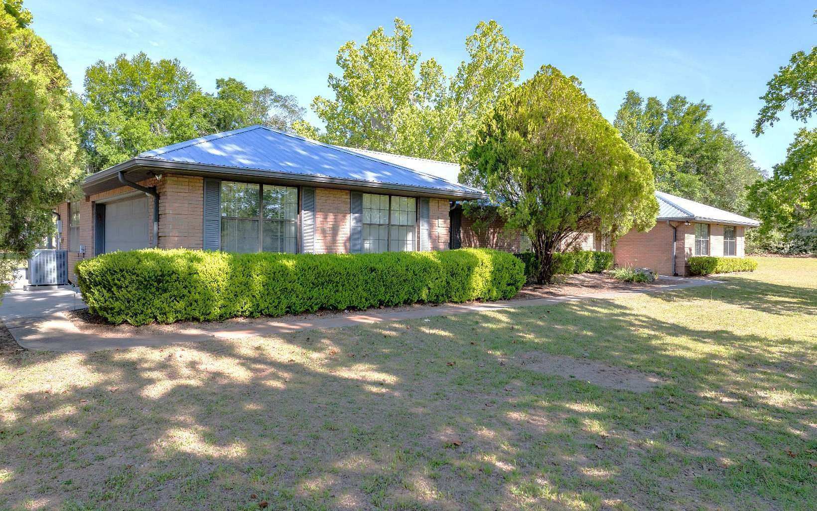 4 Acres of Land with Home for Sale in Lake City, Florida