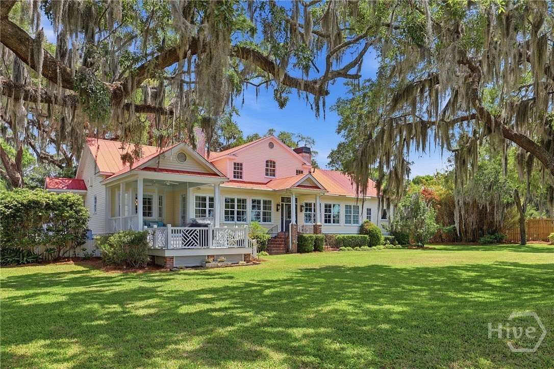 2 Acres of Land with Home for Sale in Savannah, Georgia