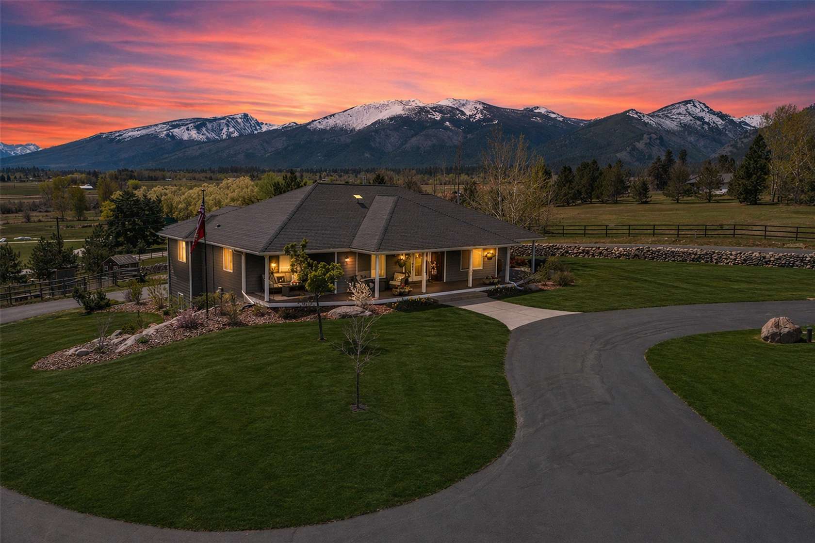 1.5 Acres of Land with Home for Sale in Hamilton, Montana