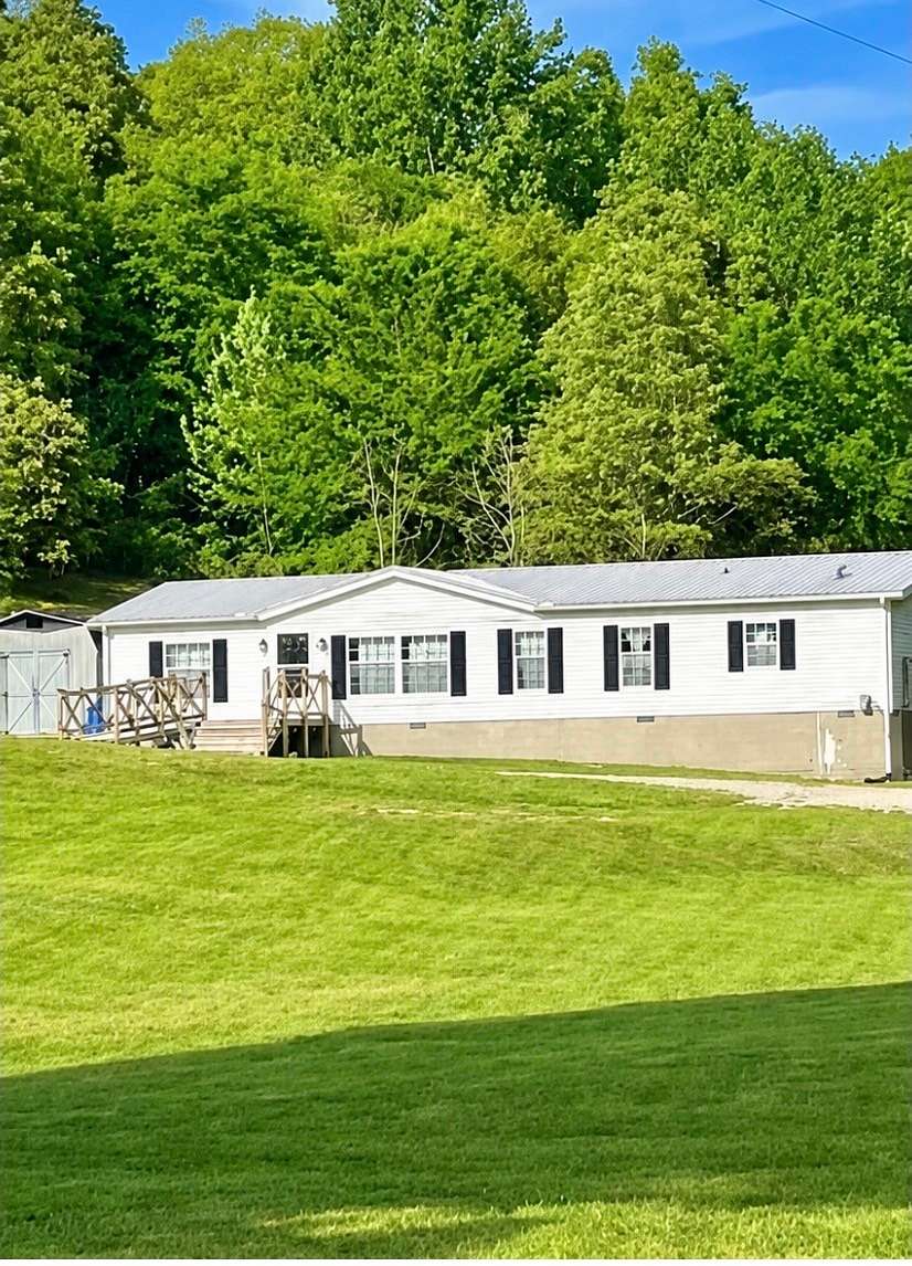 9 Acres of Land with Home for Sale in Cumberland Furnace, Tennessee