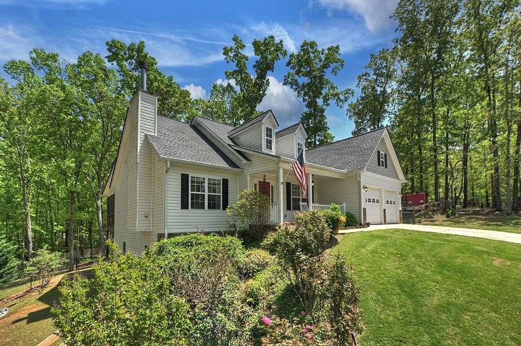 1.55 Acres of Land with Home for Sale in Ellijay, Georgia