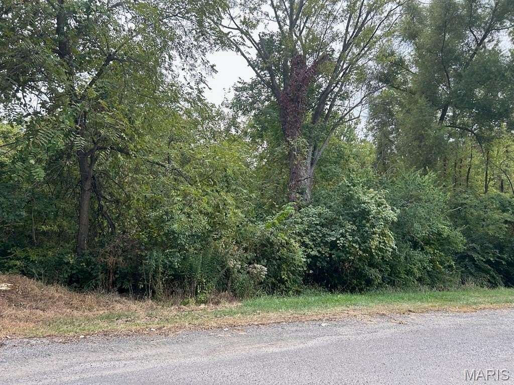 1 Acre of Residential Land for Sale in Vandalia, Illinois