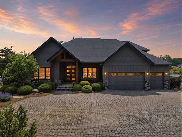 2.18 Acres of Land with Home for Sale in Columbus, North Carolina