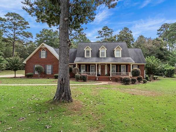 3.23 Acres of Land with Home for Sale in Albany, Georgia