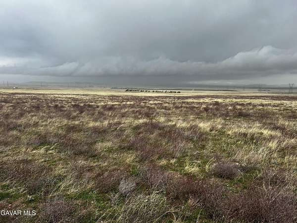 5.1 Acres of Residential Land for Sale in Lancaster, California