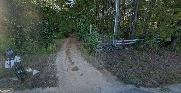 3.24 Acres of Residential Land for Sale in Newnan, Georgia