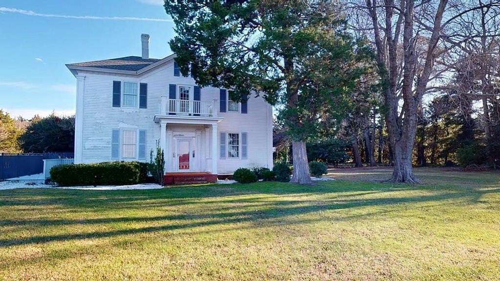 Land with Home for Sale in Onancock, Virginia