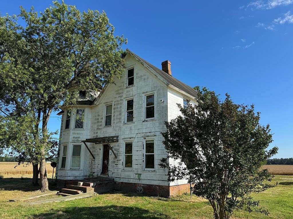 Land with Home for Sale in Withams, Virginia