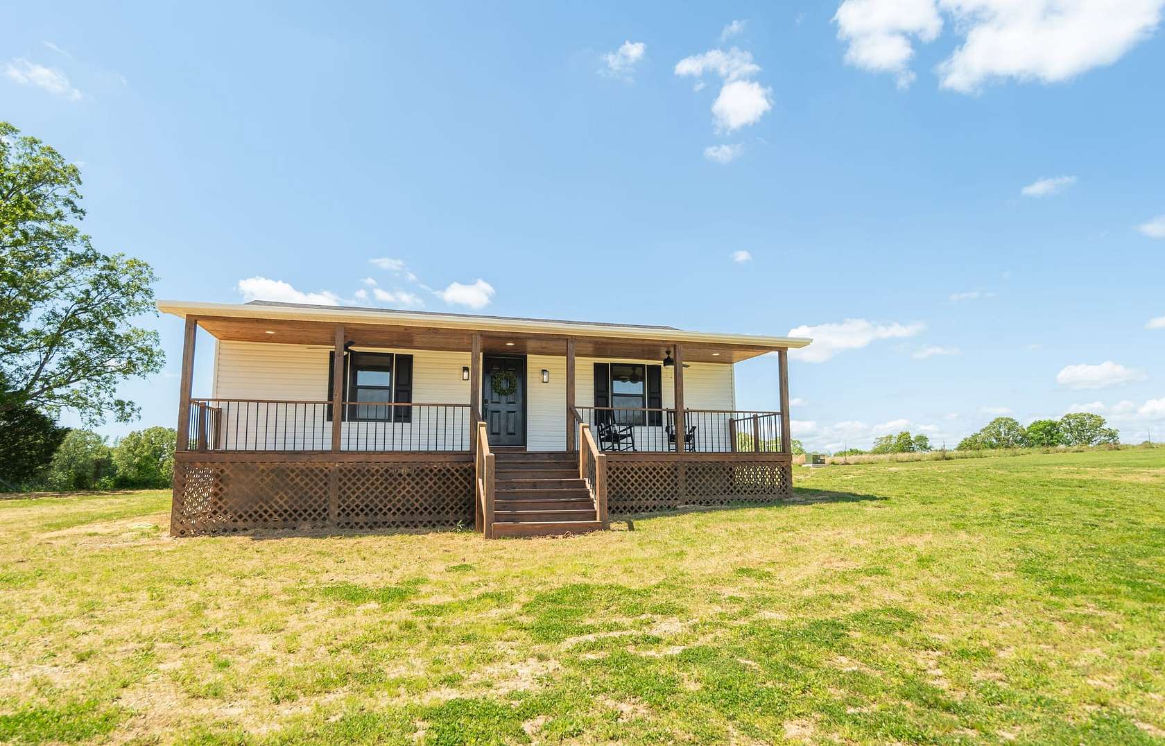 2.5 Acres of Land with Home for Sale in Naylor, Missouri