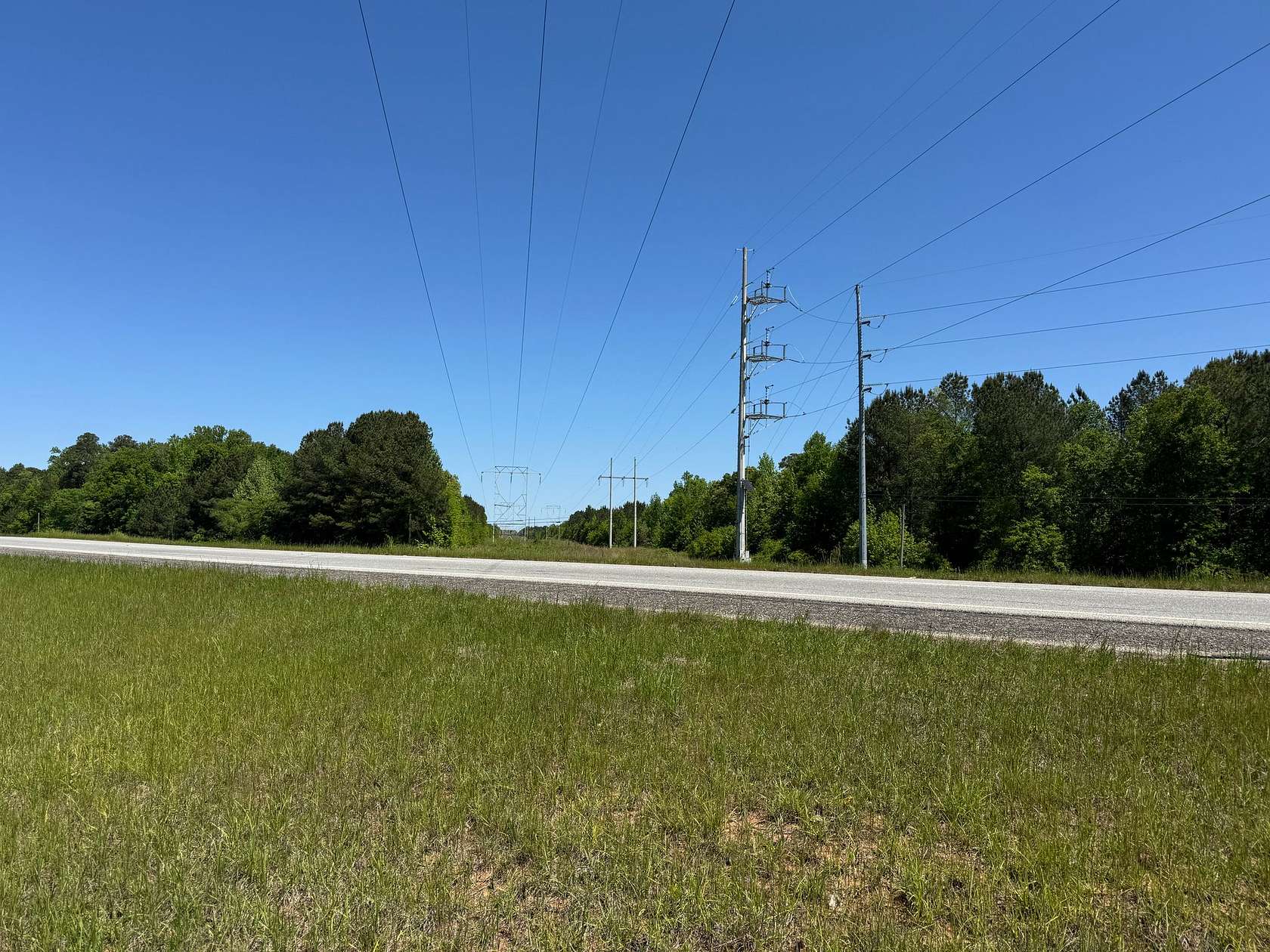 14 Acres of Land for Sale in Dadeville, Alabama
