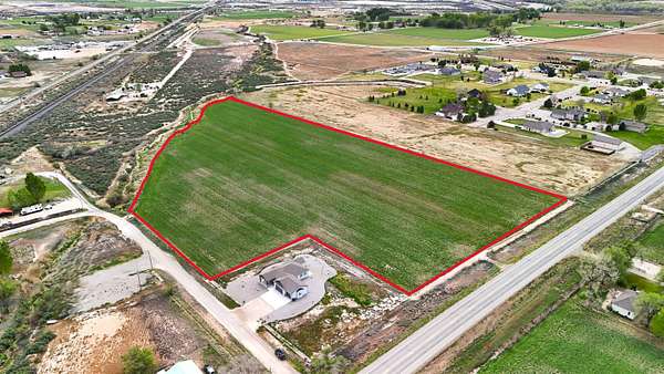 13.2 Acres of Land for Sale in Loma, Colorado