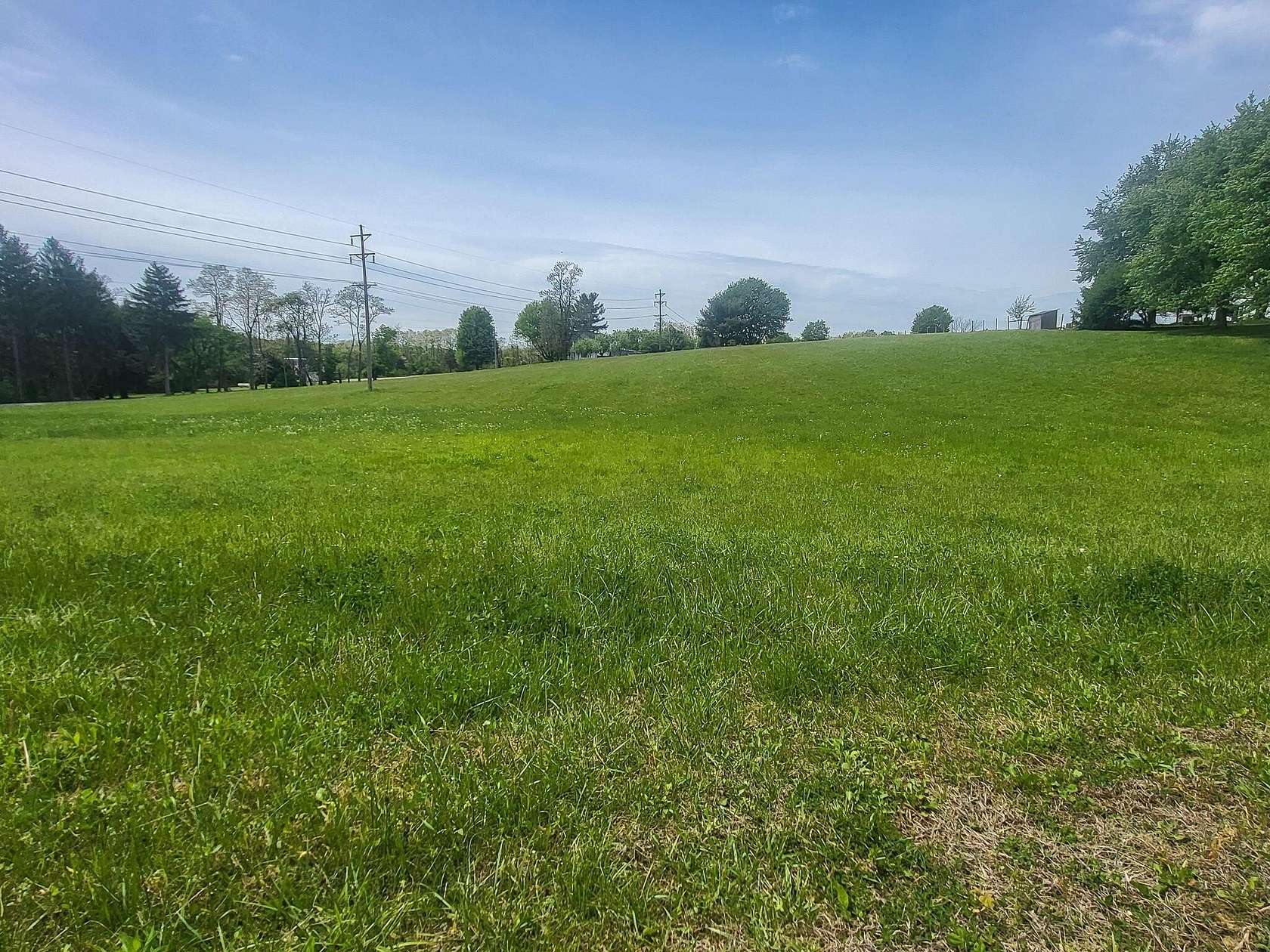 4 Acres of Residential Land for Sale in Somerset, Ohio