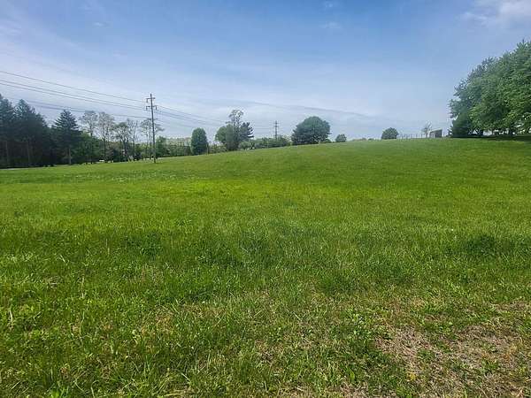 4 Acres of Residential Land for Sale in Somerset, Ohio