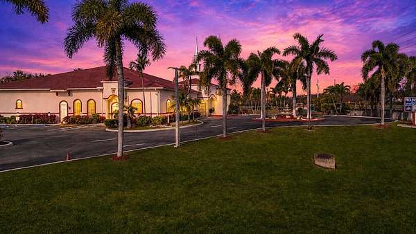 5 Acres of Improved Residential Land for Sale in Lake Worth Beach, Florida