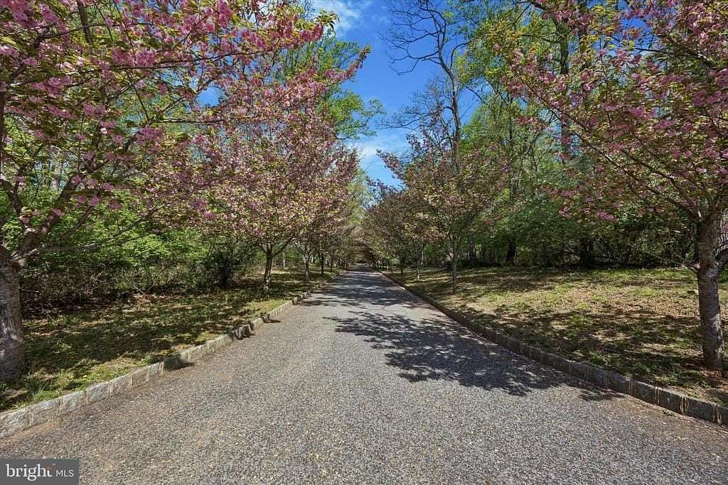 2 Acres of Residential Land for Sale in Newtown Square, Pennsylvania