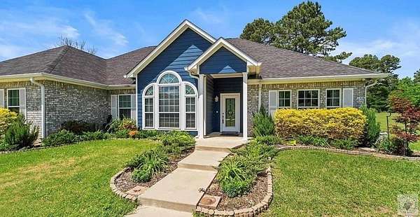 1.66 Acres of Land with Home for Sale in Texarkana, Texas