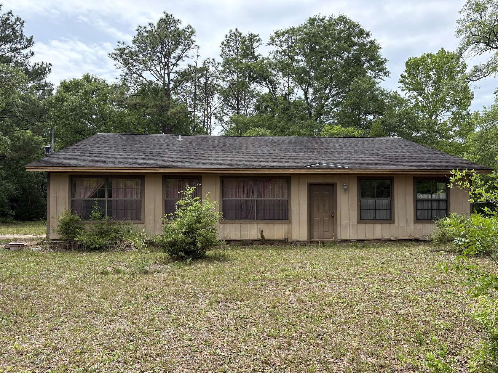3.33 Acres of Improved Mixed-Use Land for Sale in Baker, Florida