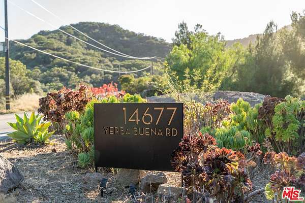 6 Acres of Land with Home for Sale in Malibu, California