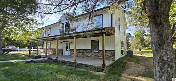 2.16 Acres of Land with Home for Sale in Benton, Kentucky