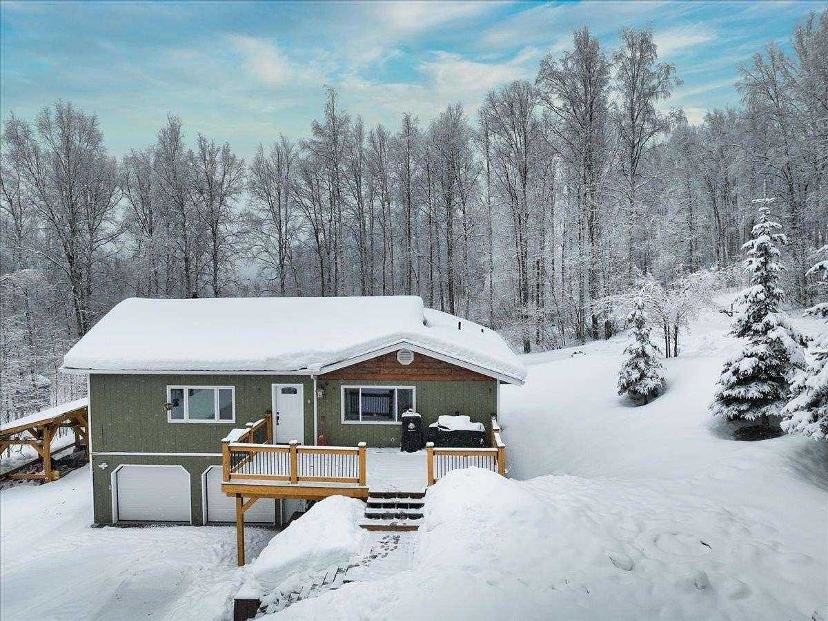 2 Acres of Land with Home for Sale in Fairbanks, Alaska