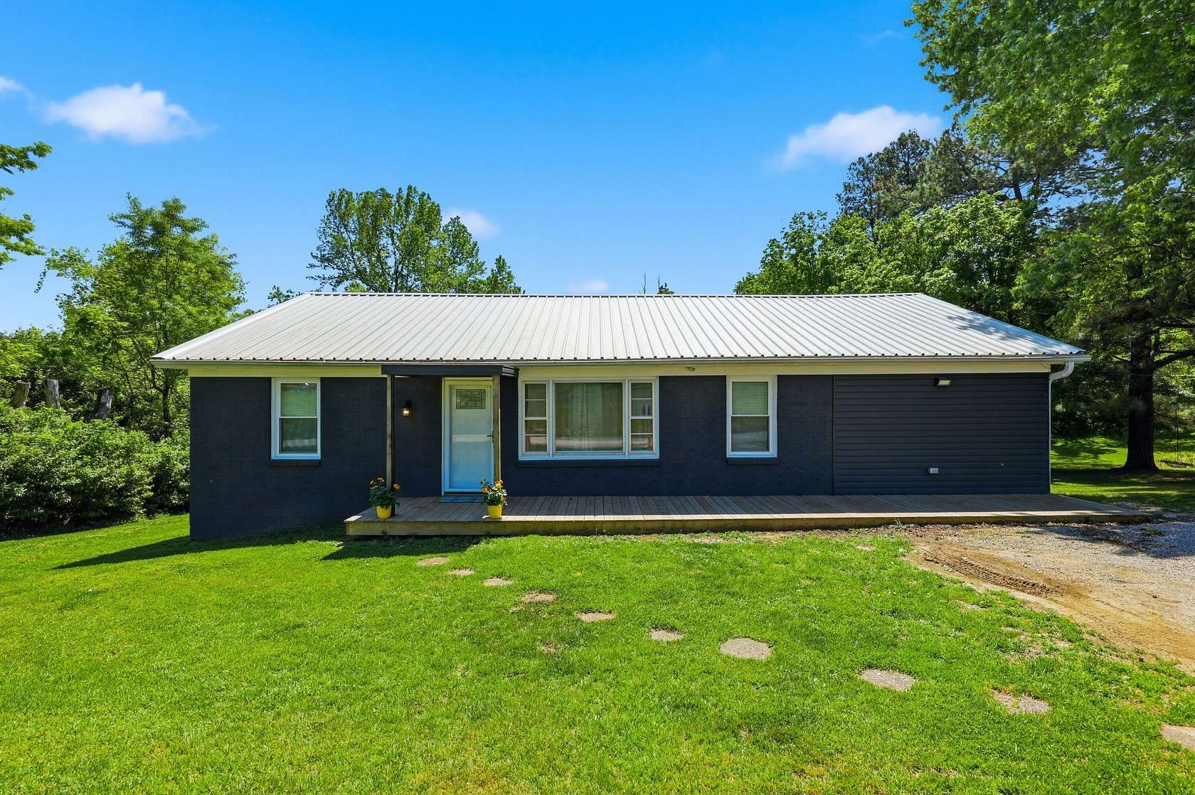 2.63 Acres of Land with Home for Sale in Lawrenceburg, Kentucky