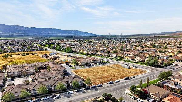 1 Acre of Residential Land for Sale in Soledad, California