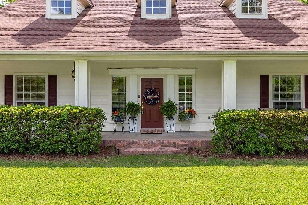 2 Acres of Land with Home for Sale in Diboll, Texas