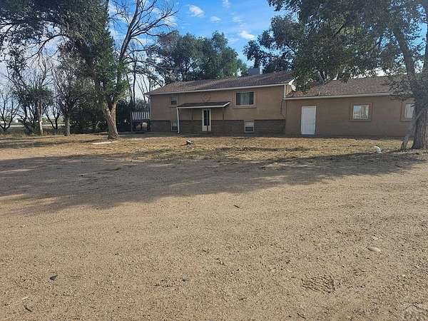 18.6 Acres of Land with Home for Sale in Manzanola, Colorado