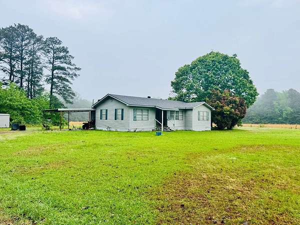 10 Acres of Land with Home for Sale in Emerson, Arkansas
