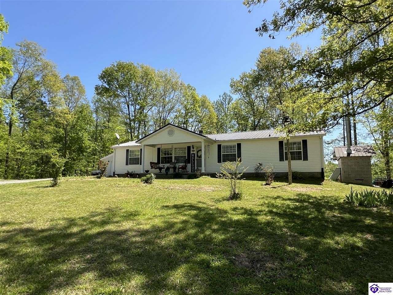 54.8 Acres of Land with Home for Sale in Mount Sherman, Kentucky