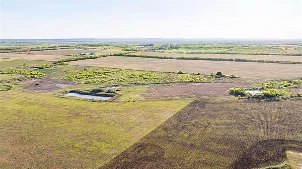 27 Acres of Agricultural & Residential Land for Sale in Clyde, Texas