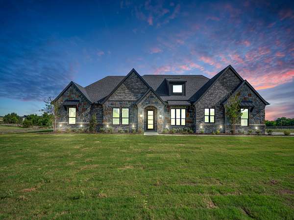 2 Acres of Land with Home for Sale in Weatherford, Texas