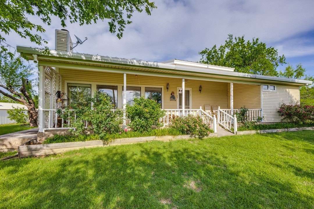 12 Acres of Recreational Land with Home for Sale in Celina, Texas