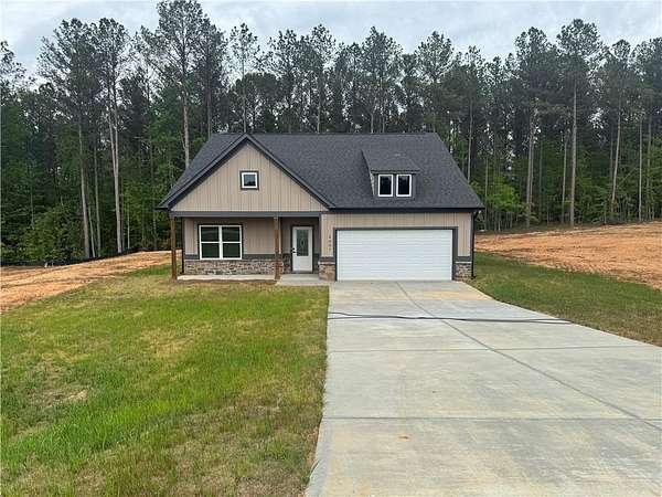 1.54 Acres of Land with Home for Sale in Toccoa, Georgia