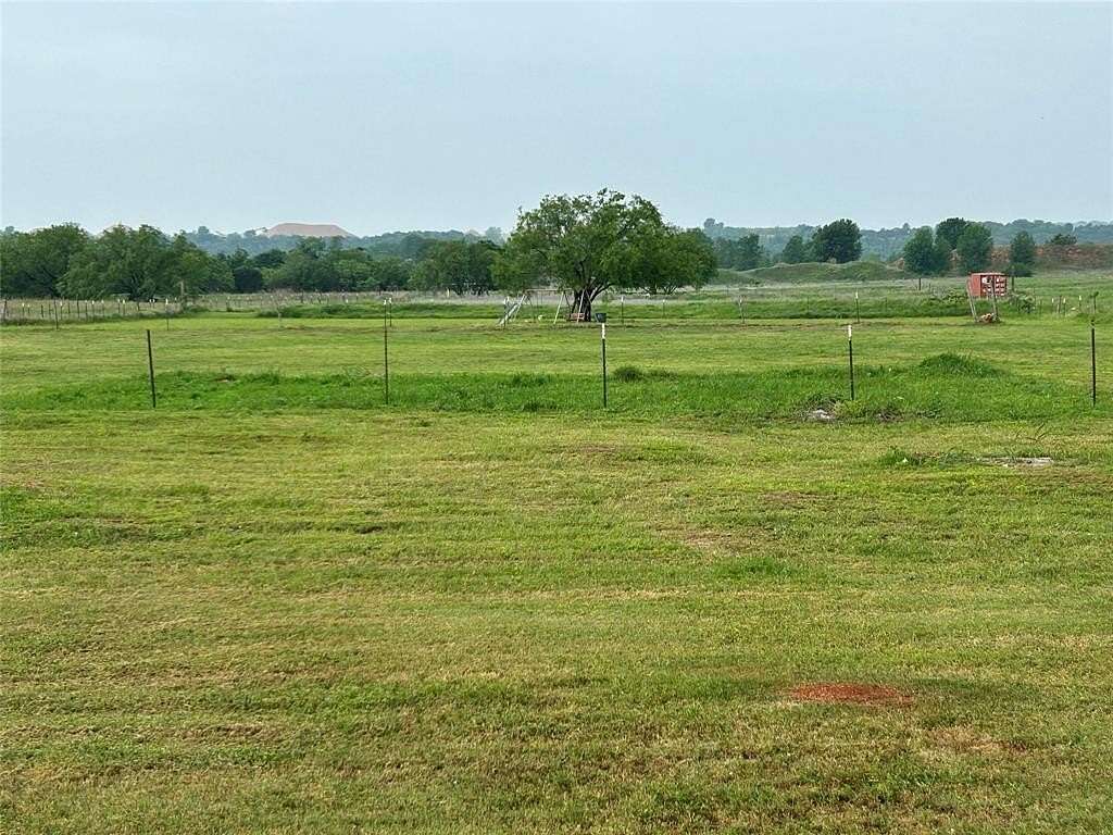 3.19 Acres of Residential Land for Sale in Granbury, Texas
