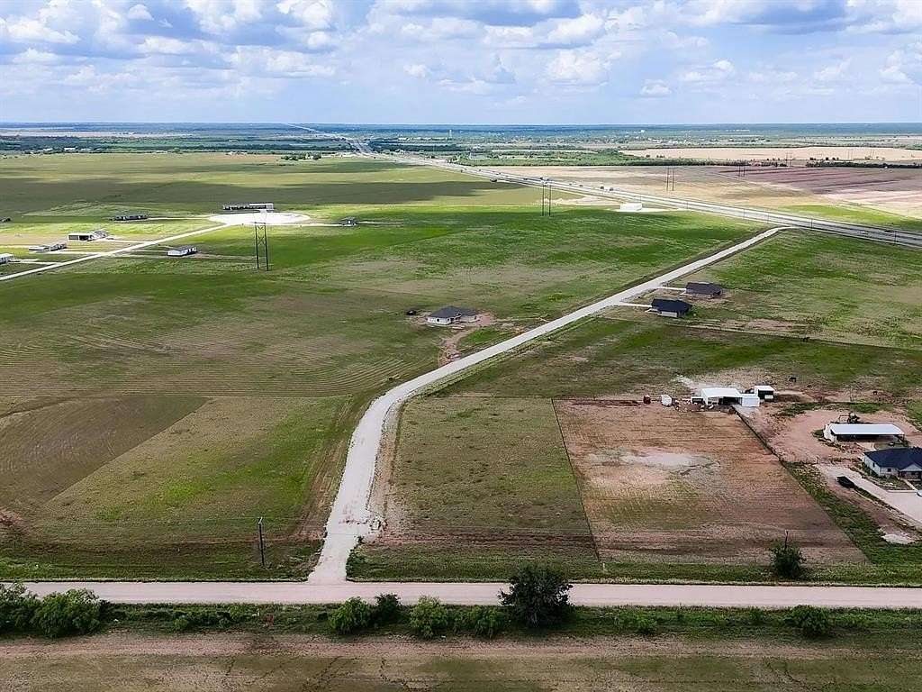 1.5 Acres of Residential Land for Sale in Hawley, Texas