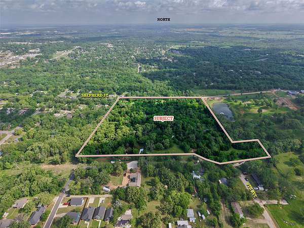 19.3 Acres of Agricultural Land for Sale in Denison, Texas