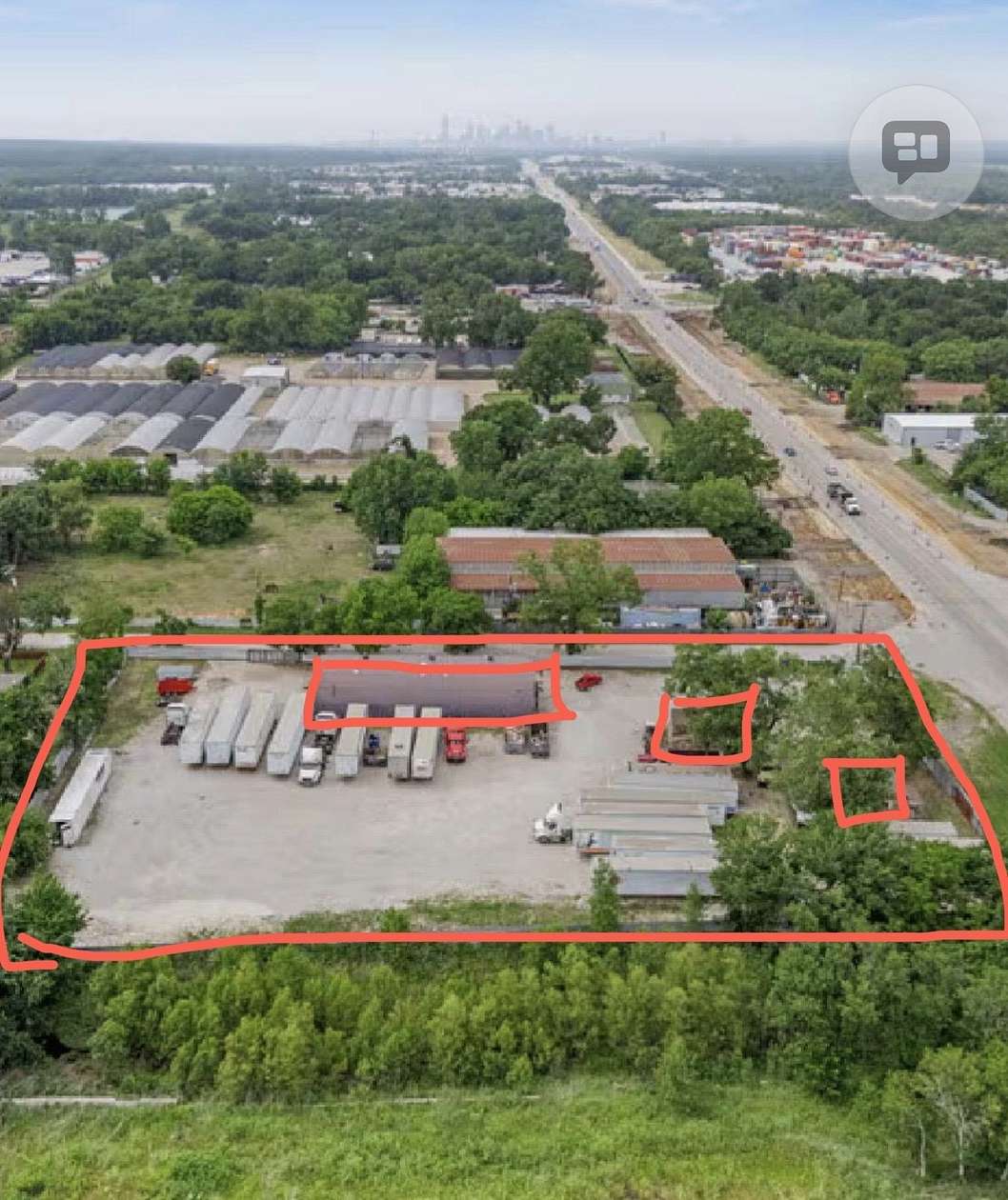 2.67 Acres of Commercial Land for Sale in Dallas, Texas