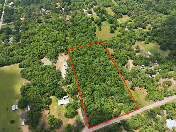 5 Acres of Residential Land for Sale in Scurry, Texas