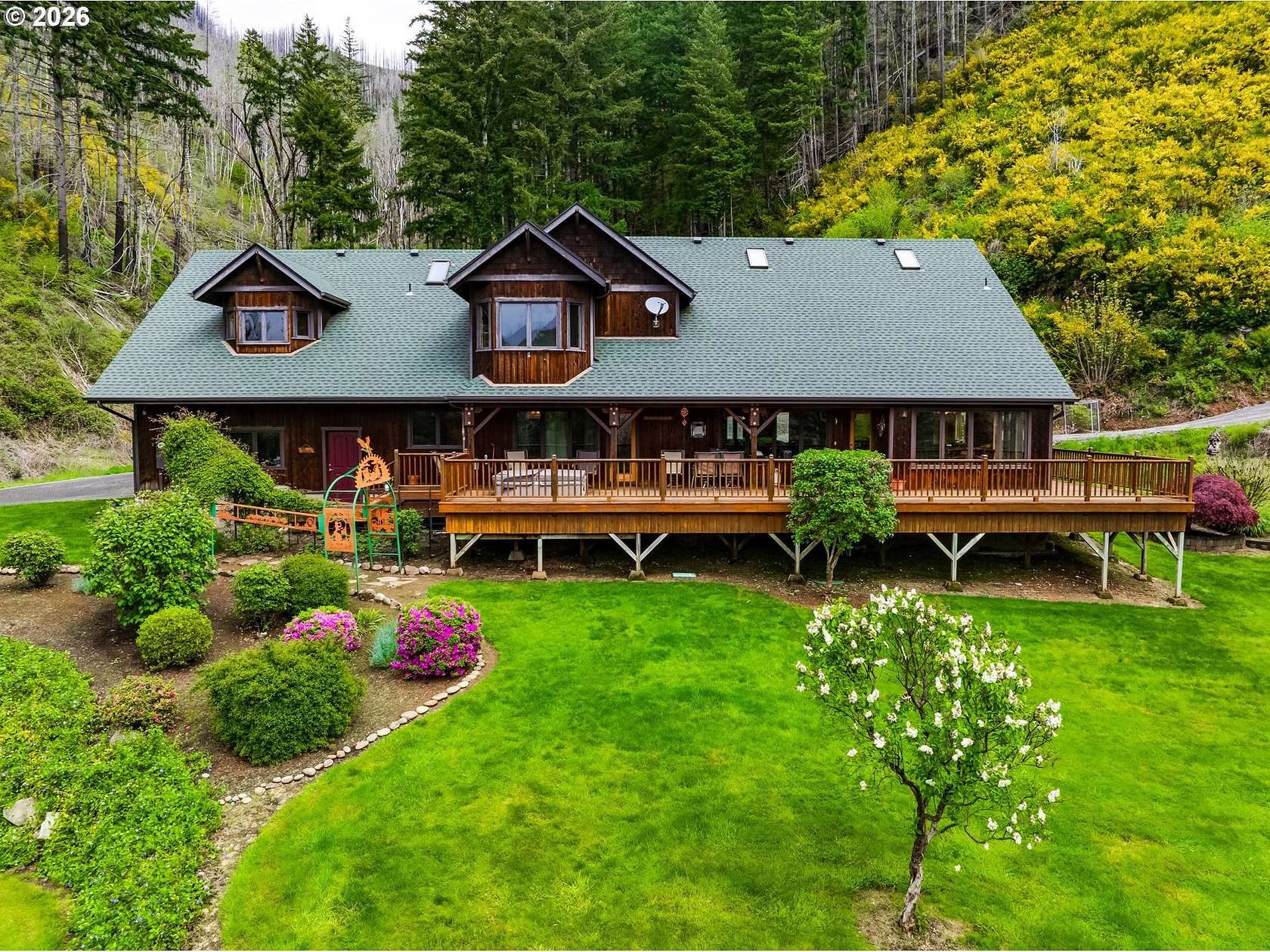 37 Acres of Recreational Land with Home for Sale in Vida, Oregon