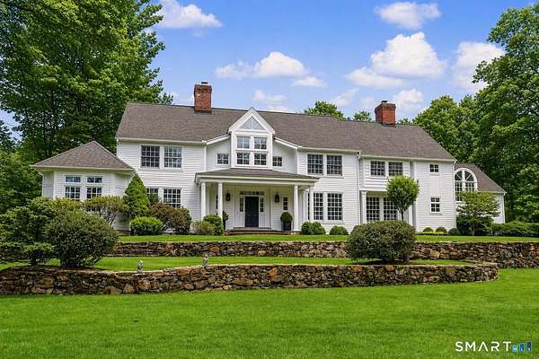 3.8 Acres of Improved Mixed-Use Land for Sale in Fairfield, Connecticut