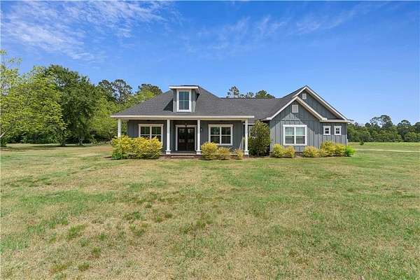 7.4 Acres of Land with Home for Sale in Screven, Georgia