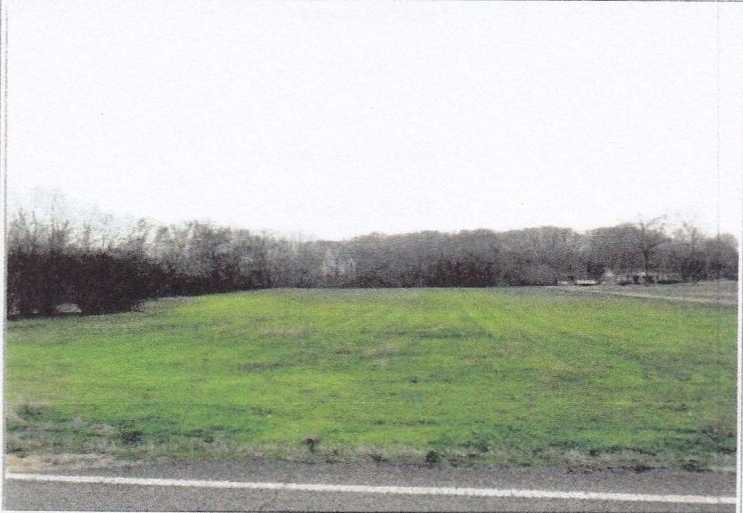 9 Acres of Residential Land for Sale in Leighton, Alabama