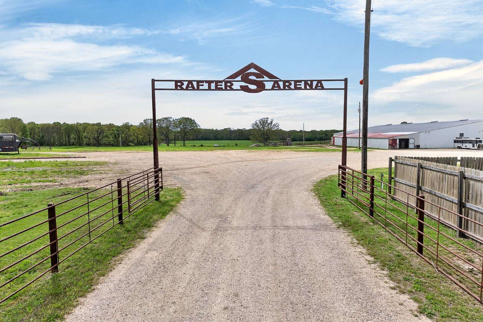 10 Acres of Land with Home for Sale in Lebanon, Missouri