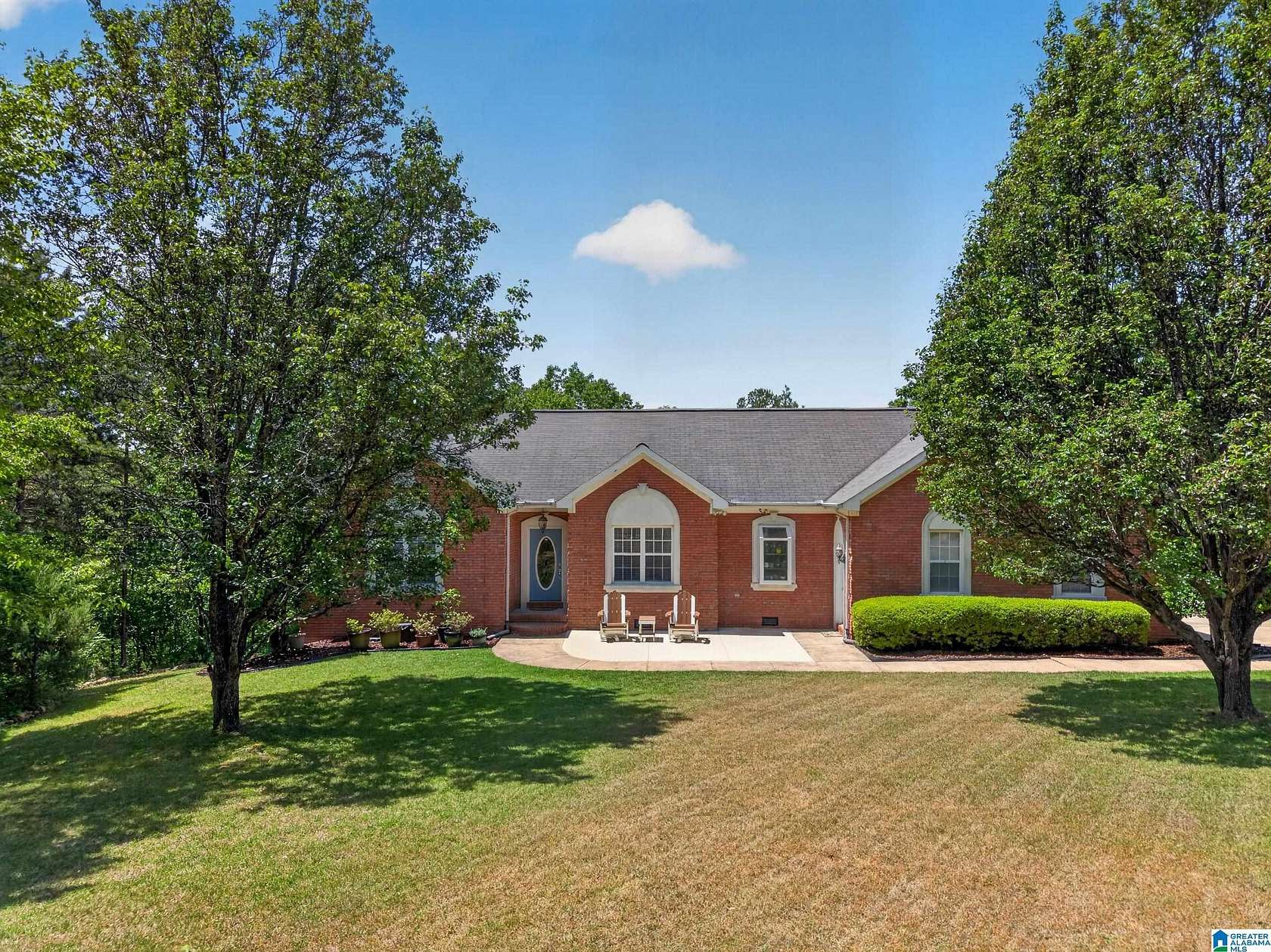 11.7 Acres of Land with Home for Sale in Jacksonville, Alabama