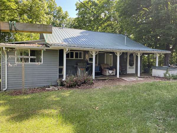 37 Acres of Land with Home for Sale in Gainesboro, Tennessee