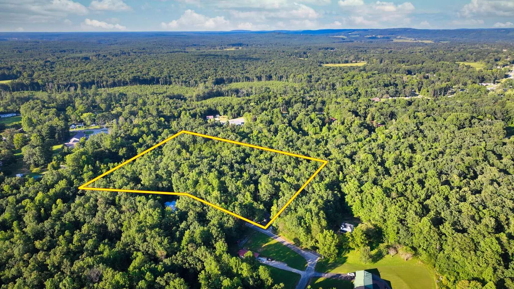 4.32 Acres of Residential Land for Sale in Gruetli-Laager, Tennessee