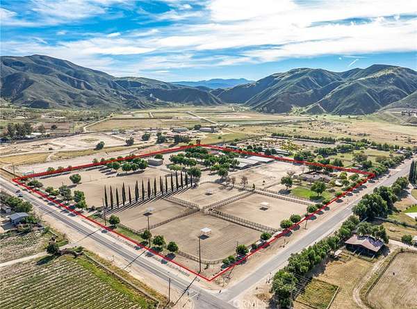 17.7 Acres of Land with Home for Sale in Temecula, California